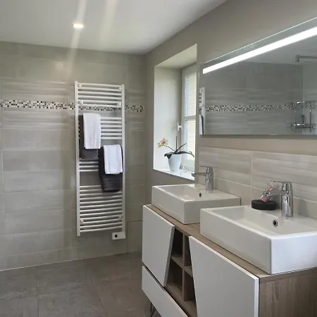 Holiday home Demeure De Caractere Avec Piscine Et Parking, Animaux Admis, Wifi - Fr-1-489-457 *